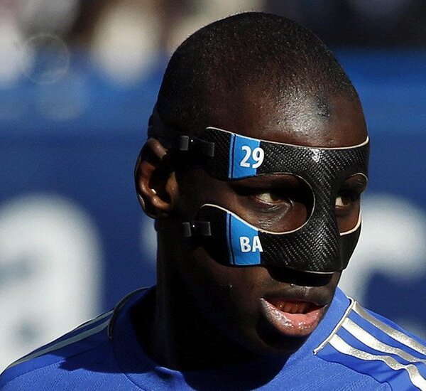 Chelsea players with mask - Demba Ba face mask