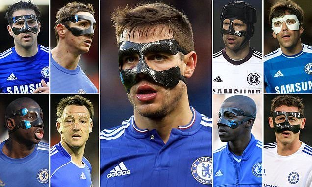 Chelsea players with face masks