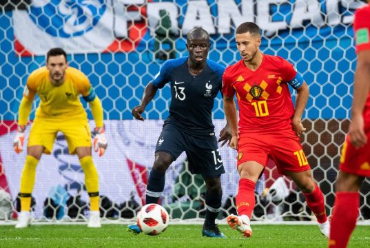 Chelsea urged to win trophies in order to keep their key player