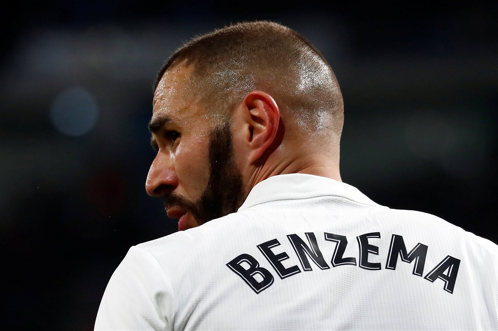 Bets On Karim Benzema To Chelsea Suspended By Leading Bookmaker