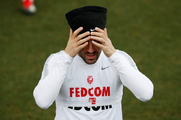 Chelsea get ready to hire former player Cesc Fabregas as new manager