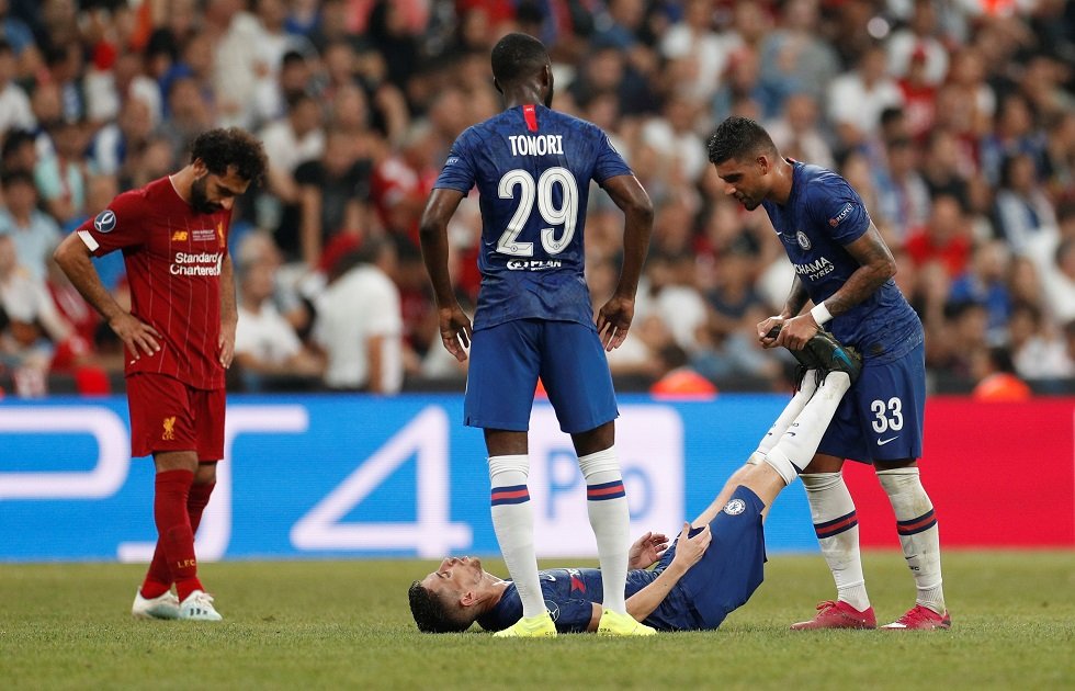 Chelsea Defender Injury Not Too 'Serious'