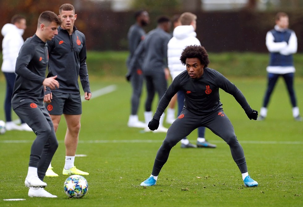 Barcelona Came For Me In 2018 - Willian