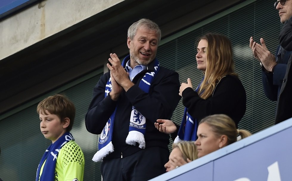 Chelsea Chairman Calms Fears Of Roman Abramovich Leaving