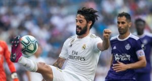 Real Madrid midfielder Isco's family pushing for Chelsea move
