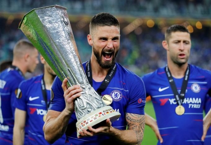 Chelsea extend Olivier Giroud contract