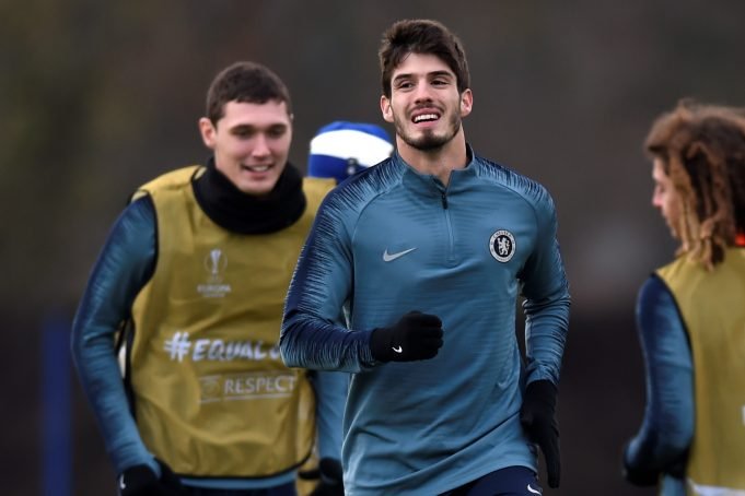 OFFICIAL: Lucas Piazon finally agrees permanent exit