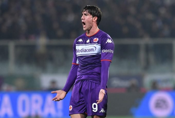 Chelsea join the race to sign 21-year-old Serie A star