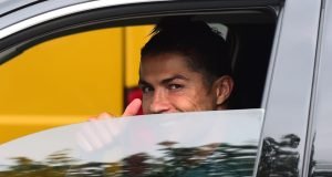 Cristiano Ronaldo told to snub Chelsea for Bayern Munich