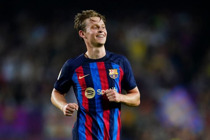 Chelsea owners planning to buy Frenkie de Jong from Barcelona this summer