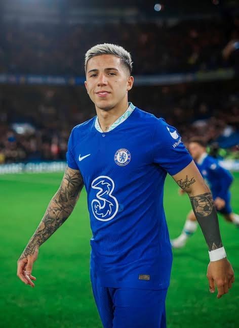 Chelsea highest transfer fee paid - Enzo Fernandez is the most expensive player bought by Chelsea for a record transfer fee!