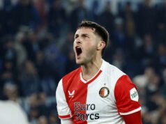 Feyenoord striker told to avoid Chelsea transfer temptation