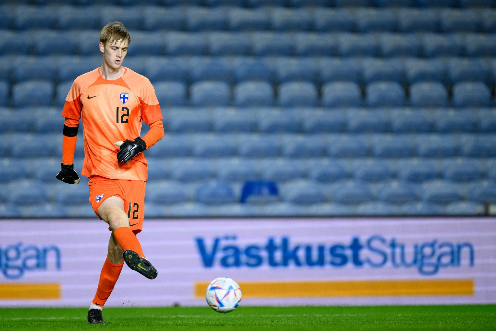 Chelsea squad goalkeepers - Lucas Bergström